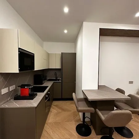 Apartamento Bilocale Luxury A 50 Mt Dalla Stazione Di Milão